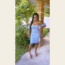 Load image into Gallery viewer, Pretty Little Thing Denim Dress